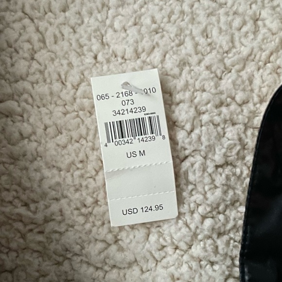 American Eagle Aerie Black Glossy Sherpa Lined Puffer Jacket NWT, Size M - Picture 10 of 11